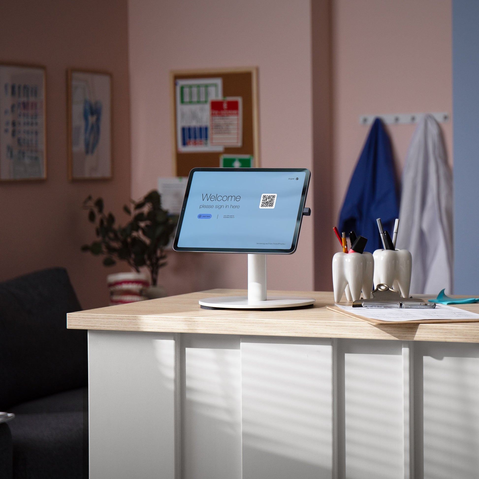 Bouncepad Core Counter 60 Tablet Stand
