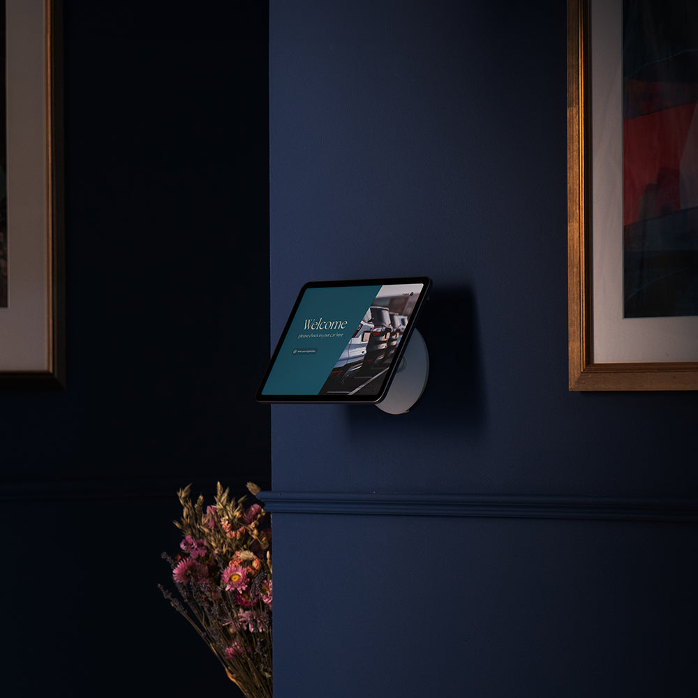 Bouncepad Click Tablet Wall Mount White in white