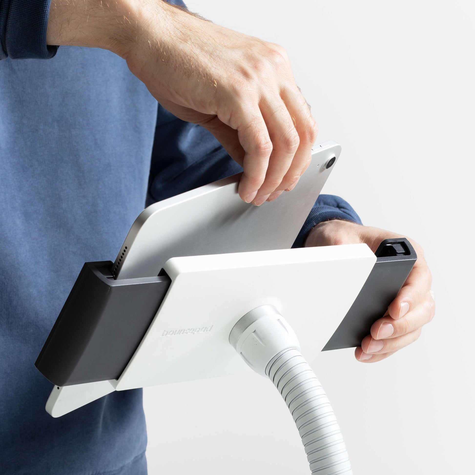 Bouncepad Clip Counter Flex Tablet Stand in white