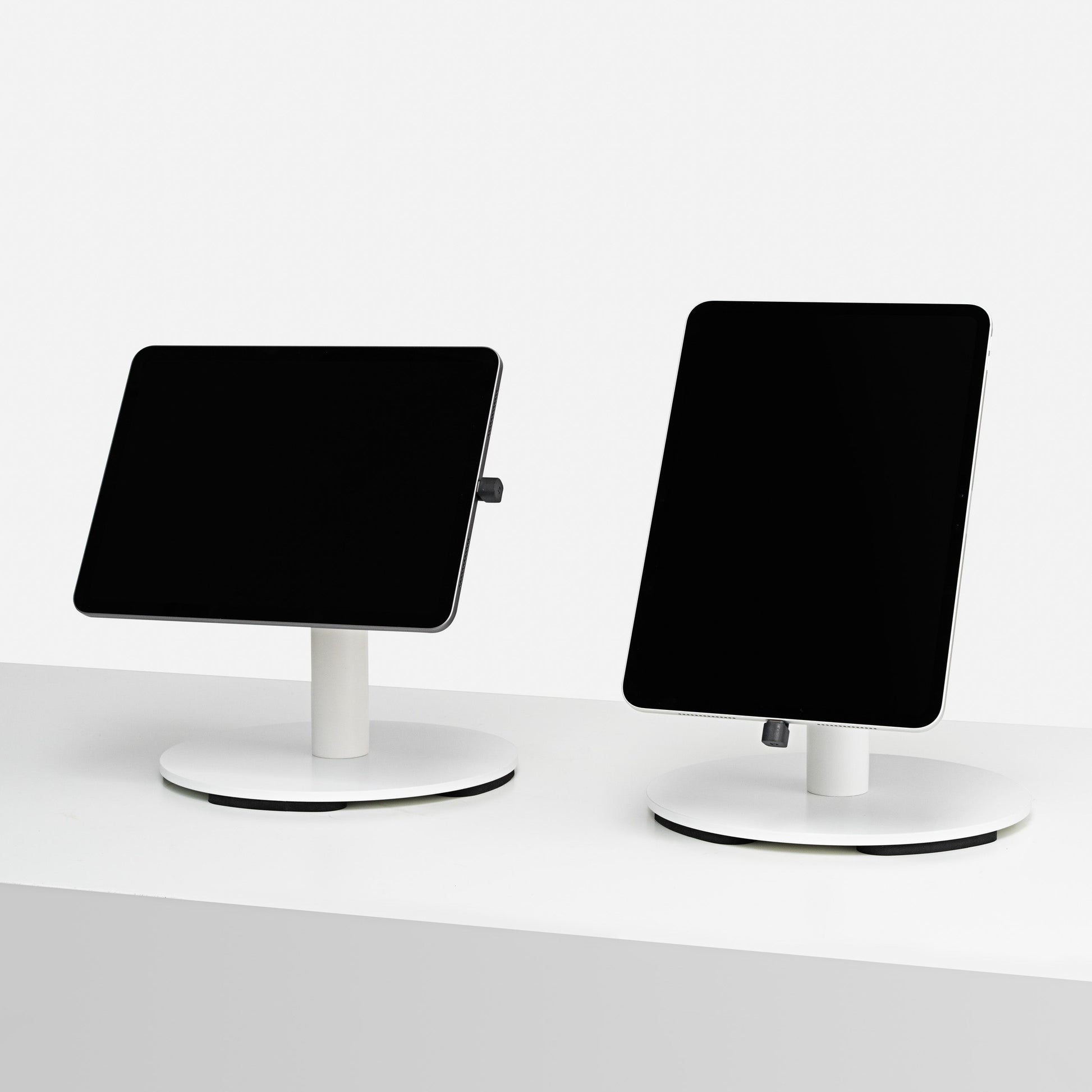 Bouncepad Core Counter 60 Tablet Stand in white