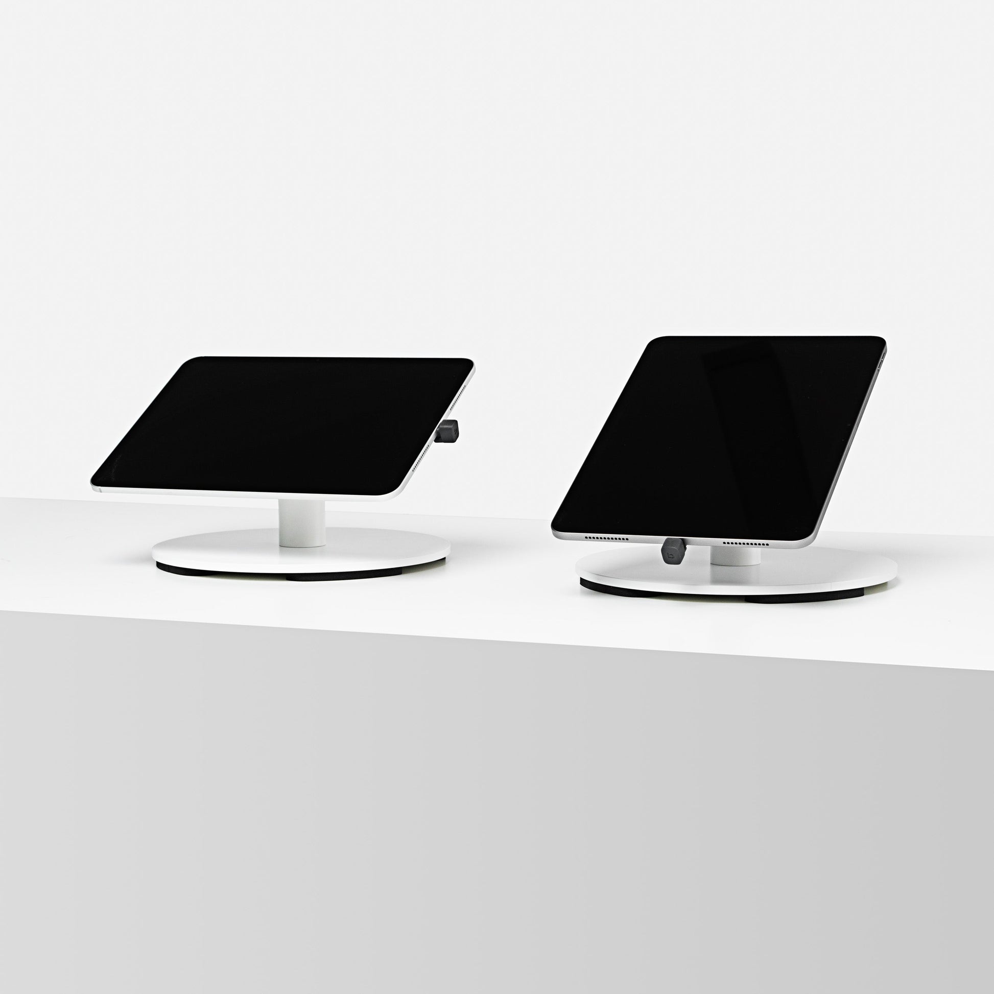 Bouncepad Core Counter Tablet Stand in white