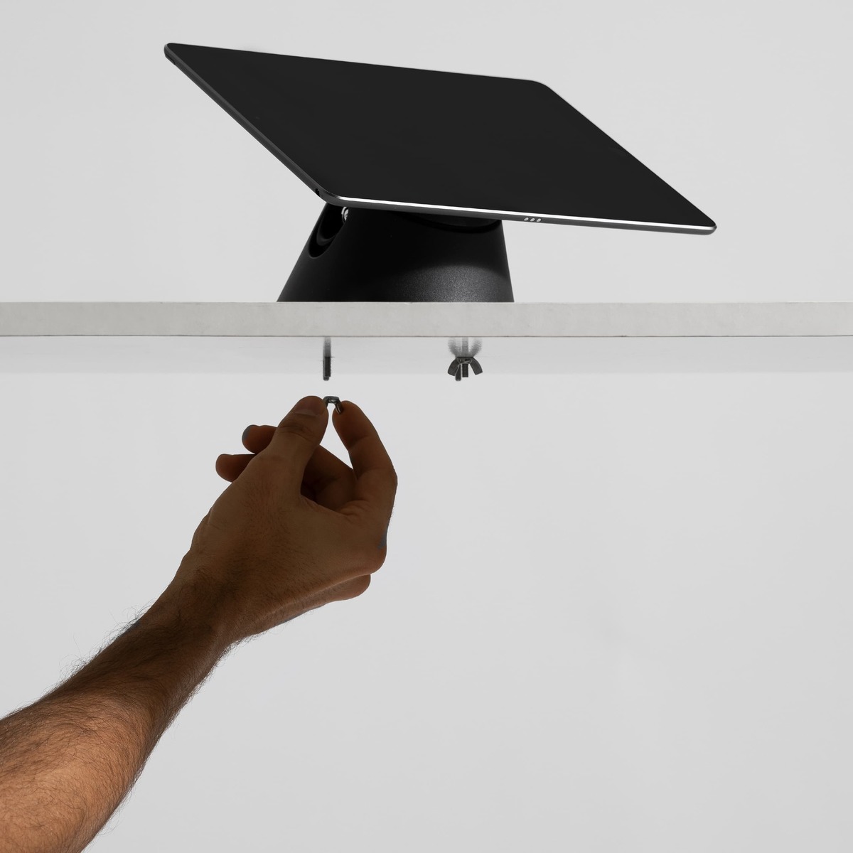 Secure tablet & iPad stand & docking station - Bouncepad Click