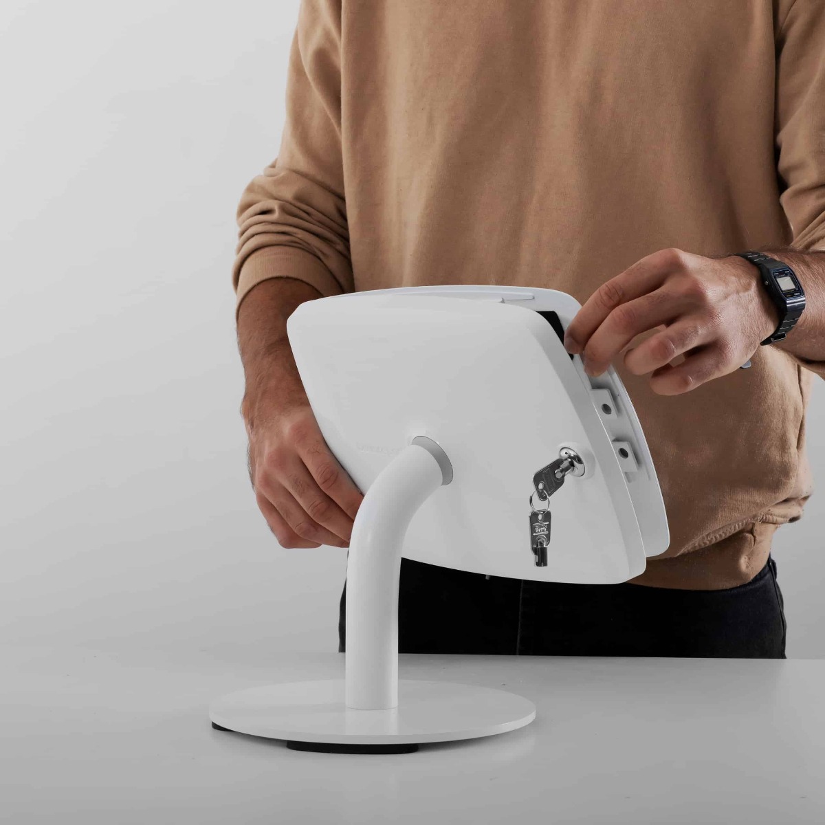 Bouncepad Counter 60 freestanding tablet counter kiosk