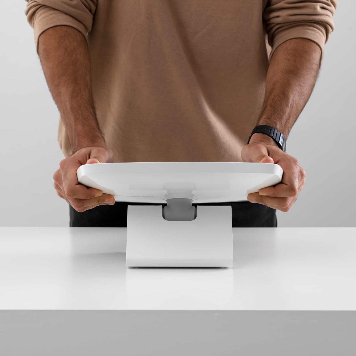 Bouncepad Flip freestanding tablet and iPad kiosk