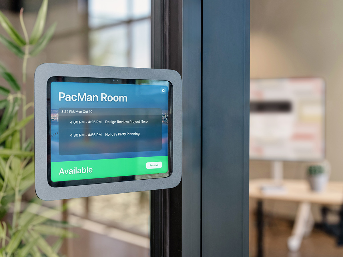 Heckler Room Scheduler Mount: Side Mount for iPad 10